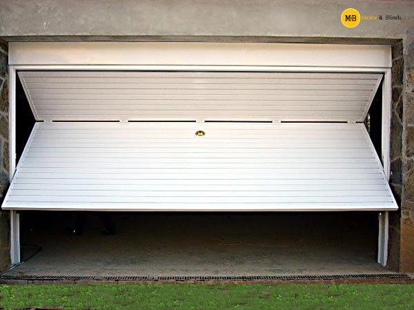 Tareas del hogar Agente de mudanzas Desmenuzar Motorizar puerta basculante parking